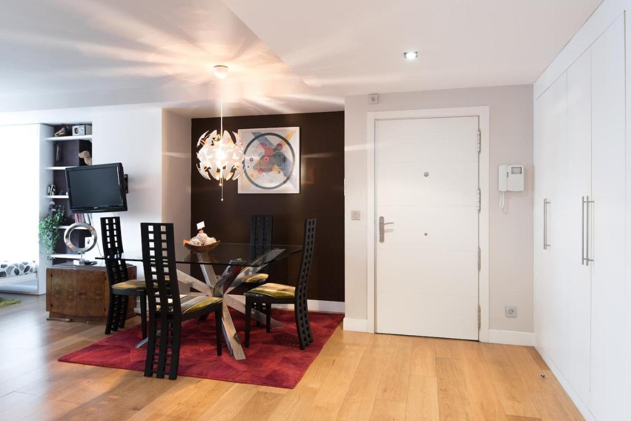 Piso Moderno, Centrico Y Con Garaje Gratis Apartment Bilbao Exterior photo