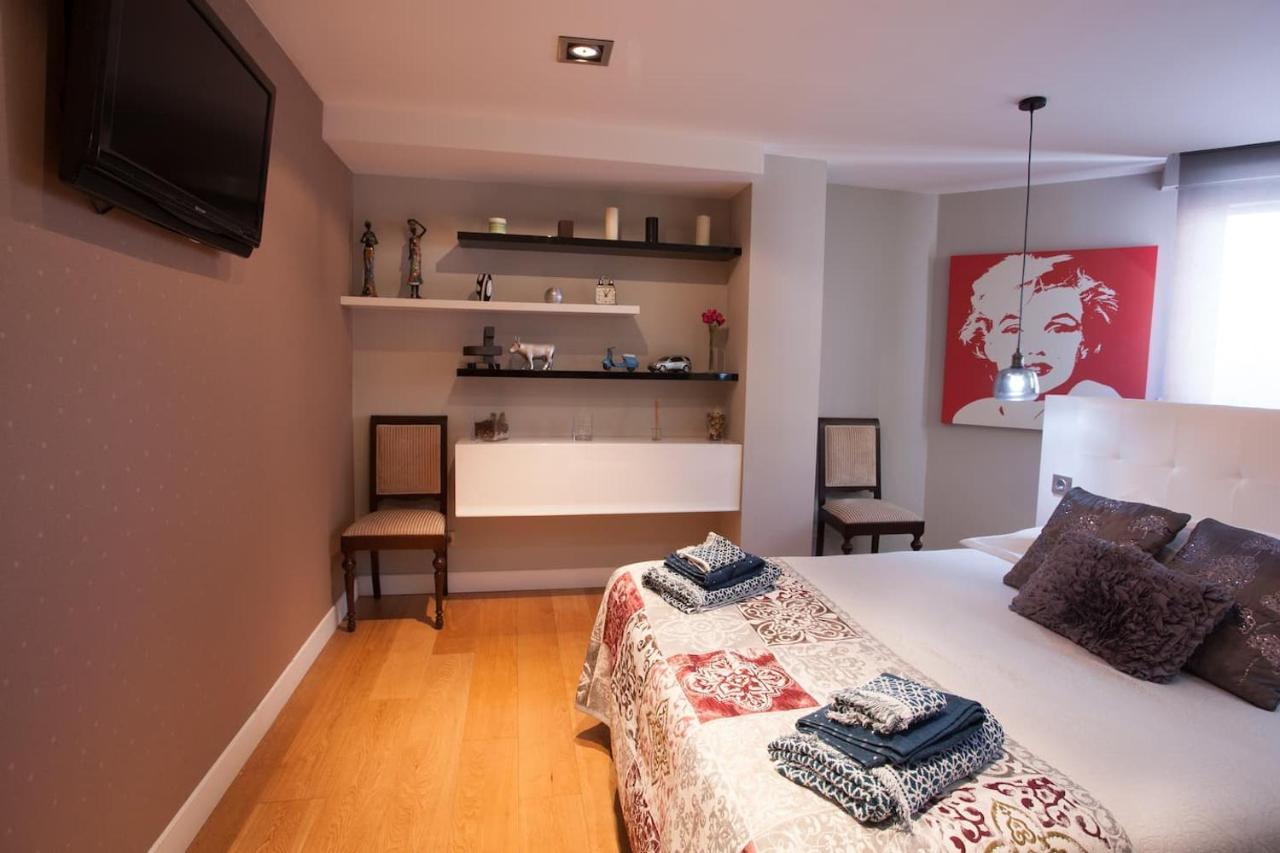 Piso Moderno, Centrico Y Con Garaje Gratis Apartment Bilbao Exterior photo