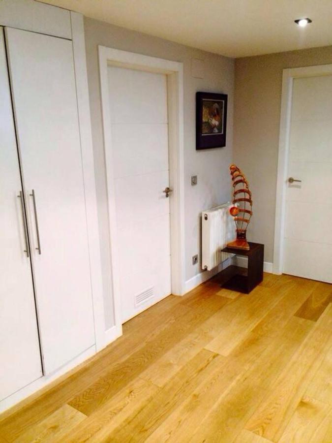 Piso Moderno, Centrico Y Con Garaje Gratis Apartment Bilbao Exterior photo